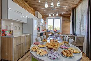 Hillside Four Seasons Karakol