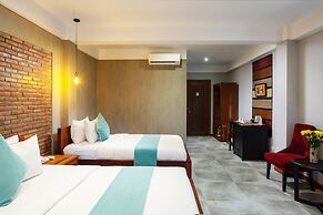 Central Blanche Residence