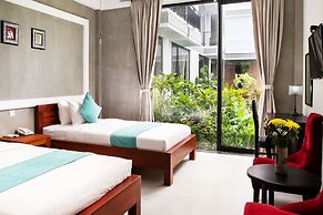 Central Blanche Residence