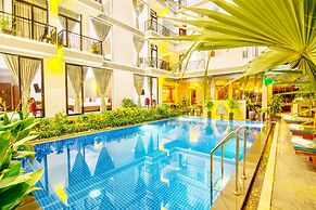 Central Blanche Residence