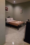 Surachet at 257 Boutique House