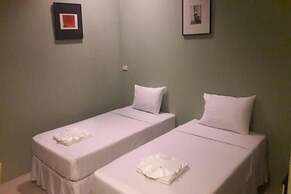 Surachet at 257 Boutique House