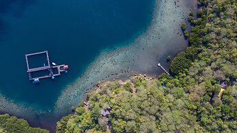 Menjangan Ecolodge