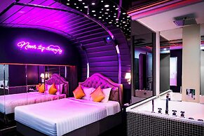 Cupid Hotel