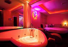 Cupid Hotel