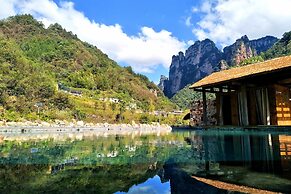 Pandora Vista Retreat