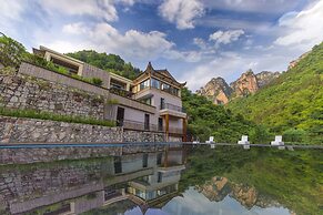 Pandora Vista Retreat