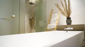 Pandora Vista Retreat