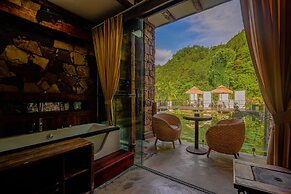 Pandora Vista Retreat