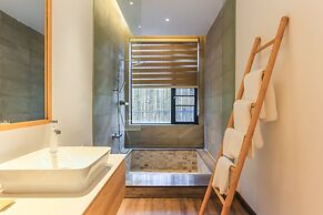 Pandora Vista Retreat