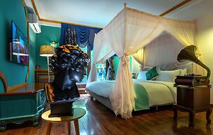 Pandora Vista Retreat