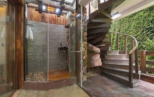 Pandora Vista Retreat