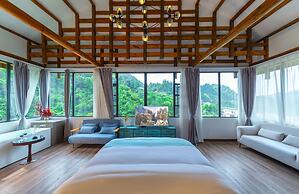 Pandora Vista Retreat