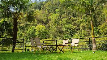 Pandora Vista Retreat