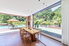 Pandora Vista Retreat