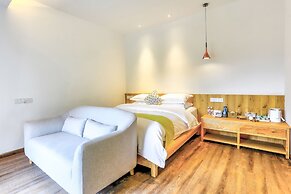 Pandora Vista Retreat