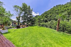 Pandora Vista Retreat