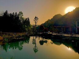 Pandora Vista Retreat