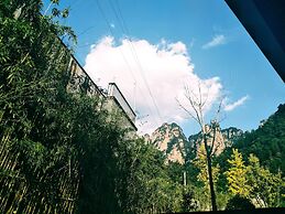 Pandora Vista Retreat