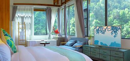 Pandora Vista Retreat