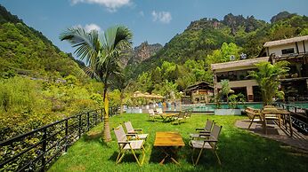 Pandora Vista Retreat