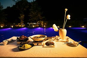 Pandora Vista Retreat