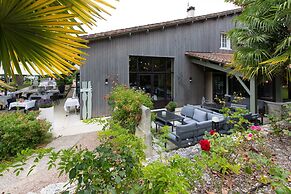 Logis Hôtel l'Essille