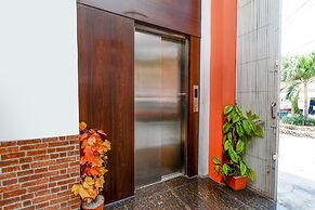 OYO 1251 Residence 8