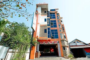 OYO 1251 Residence 8