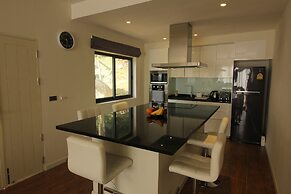 Baan Seaview Hoilday Villas