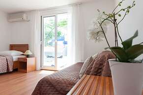 Apartments Cable car