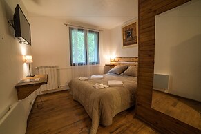 Chalet Les Moineaux : Gites et Chambres d'Hotes