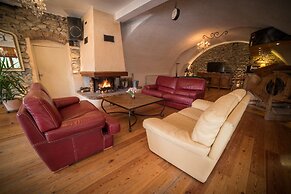 Chalet Les Moineaux : Gites et Chambres d'Hotes