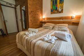 Chalet Les Moineaux : Gites et Chambres d'Hotes