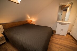 Chalet Les Moineaux : Gites et Chambres d'Hotes