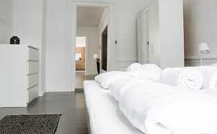 3 Bedroom Apartment in Latin Quarter