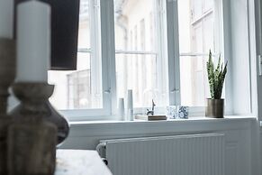 3 Bedroom Apartment in Latin Quarter