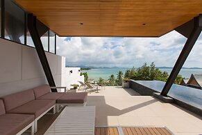 Aqua Villa A.1 by Natthita