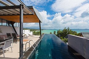 Aqua Villa A.1 by Natthita