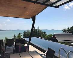 Aqua Villa A.1 by Natthita