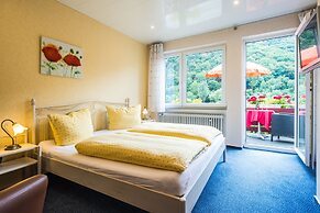 Moselromantik Hotel Zum Löwen