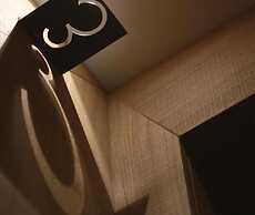 Locanda Black and White