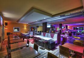 Locanda Black and White