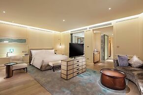 Hilton Dalian Golden Pebble Beach Resort