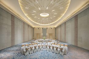 Hilton Dalian Golden Pebble Beach Resort