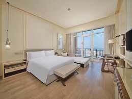 Hilton Dalian Golden Pebble Beach Resort