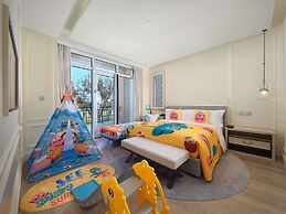 Hilton Dalian Golden Pebble Beach Resort