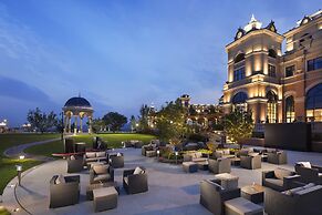 Hilton Dalian Golden Pebble Beach Resort