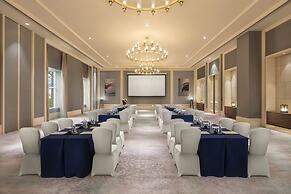 Hilton Dalian Golden Pebble Beach Resort