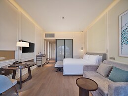 Hilton Dalian Golden Pebble Beach Resort